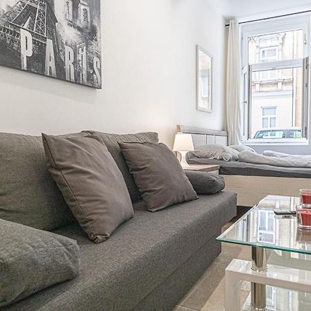 9 Min From City Center - Lovely Studio Near U1 Reumannplatz Wien Eksteriør billede