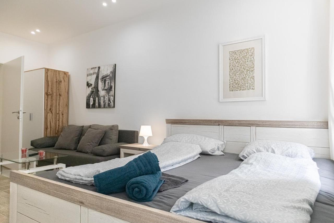 9 Min From City Center - Lovely Studio Near U1 Reumannplatz Wien Eksteriør billede