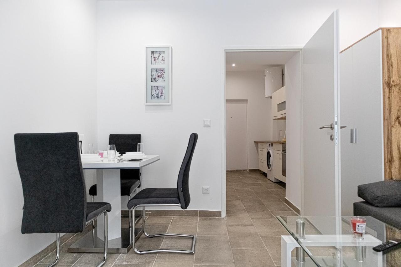 9 Min From City Center - Lovely Studio Near U1 Reumannplatz Wien Eksteriør billede
